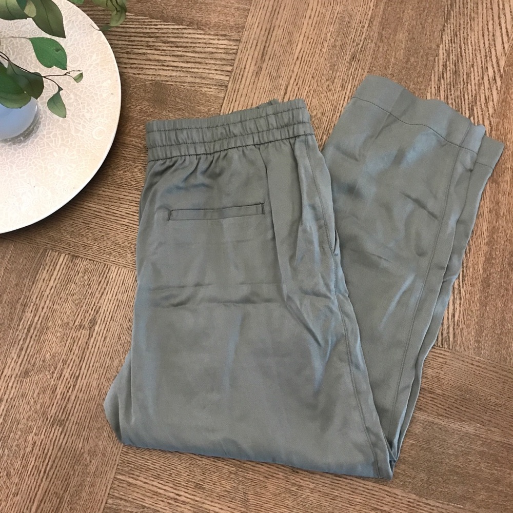 Gap Slacks NWT